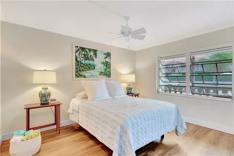 666 3rd St S #105, Naples, FL 34102 photo 16