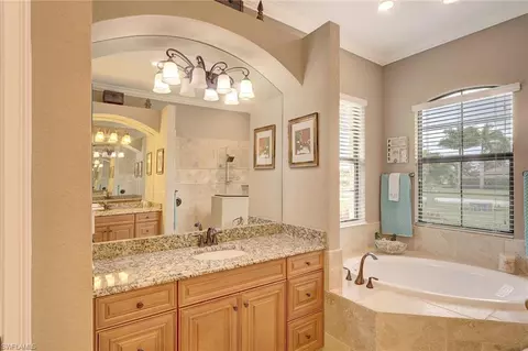 9457 Carmini Ct, Naples, FL 34114 photo 41