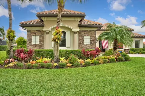 9457 Carmini Ct, Naples, FL 34114 photo 4