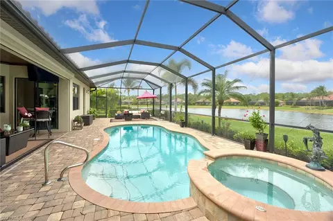 9457 Carmini Ct, Naples, FL 34114 photo 2