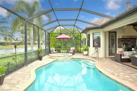 9457 Carmini Ct, Naples, FL 34114 photo 3