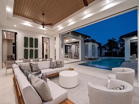 1583 Gordon Dr, Naples, FL 34102 photo 8