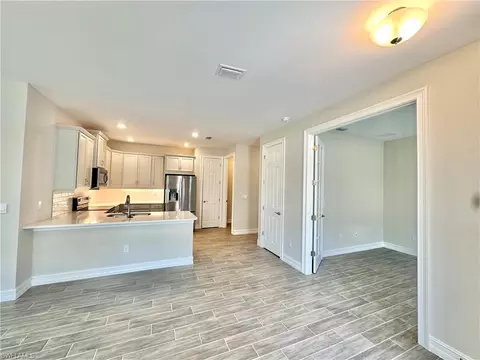 1008 Tranquil Brook Dr, Naples, FL 34114 photo 2