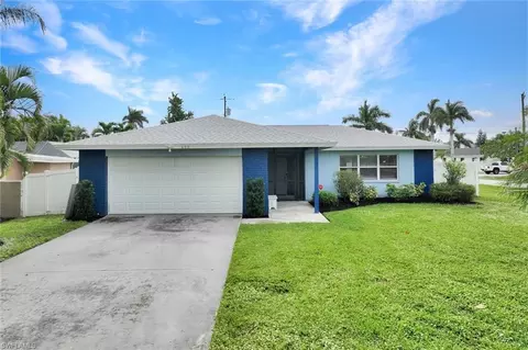600 100th Ave N, Naples, FL 34108