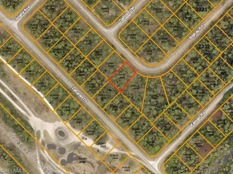 Bignay Rd, North Port, FL 34288