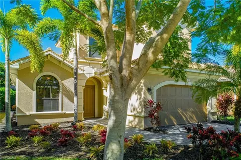 1349 Serrano Cir, Naples, FL 34105 photo 29