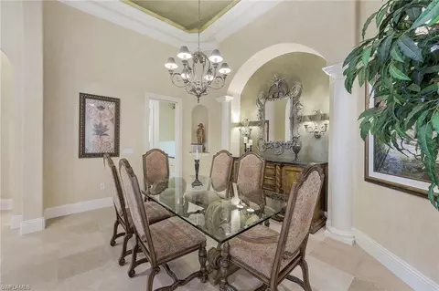 8608 Majorca Ln, Naples, FL 34114 photo 12