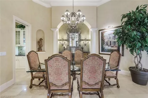 8608 Majorca Ln, Naples, FL 34114 photo 13