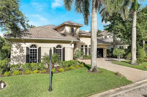 8608 Majorca Ln, Naples, FL 34114 photo 2
