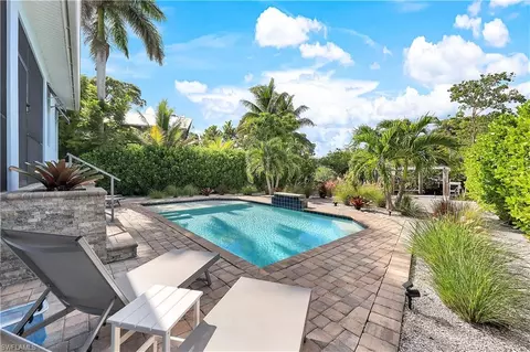 109 Cocohatchee St, Naples, FL 34110 photo 27
