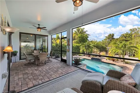 109 Cocohatchee St, Naples, FL 34110 photo 24
