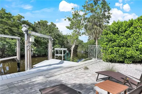109 Cocohatchee St, Naples, FL 34110 photo 31