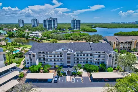340 Horse Creek Dr #505, Naples, FL 34110