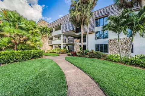 100 Wilderness Dr #3111, Naples, FL 34105 photo 24