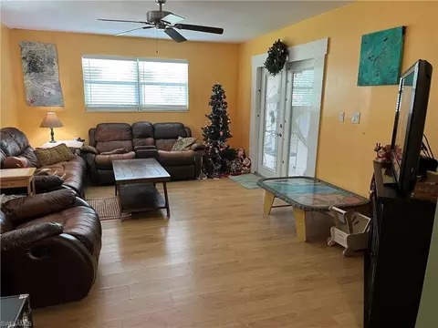 1257 22nd Ave N, Naples, FL 34103 photo 9