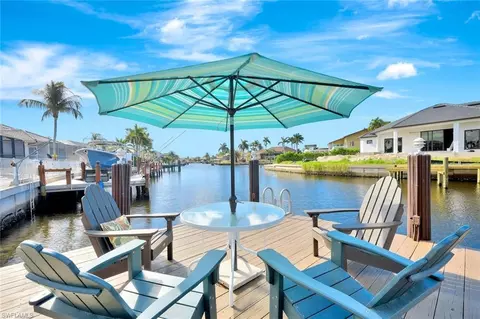 324 Capistrano Ct, Marco Island, FL 34145
