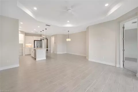 2247 Marquesa Cir, Naples, FL 34112 photo 7