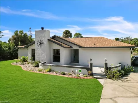 401 Maple Ave N, Lehigh Acres, FL 33972