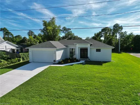 5111 2nd St W, Lehigh Acres, FL 33971
