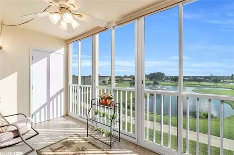 1660 Pine Valley Dr #306, Fort Myers, FL 33907