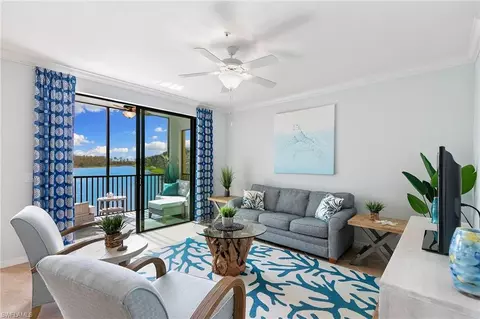9560 Trevi Ct #4827, Naples, FL 34113