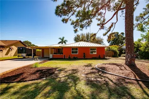 10141 Tropical Dr, Bonita Springs, FL 34135