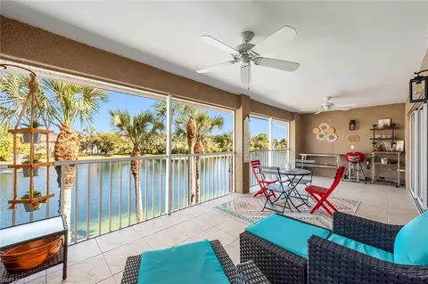 6830 Beach Resort Dr #2608, Naples, FL 34114