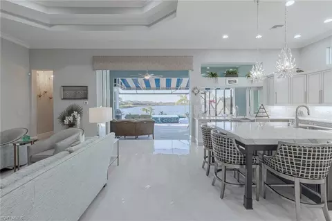 6485 Arriba Ave, Naples, FL 34113 photo 9