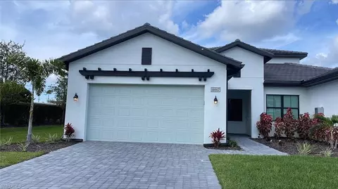 14667 Kingfisher Loop, Naples, FL 34120