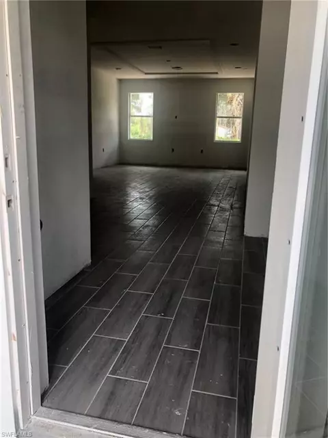 8035 Sandy Cir, Labelle, FL 33935 photo 11