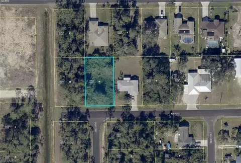 4816 3rd St W, Lehigh Acres, FL 33971