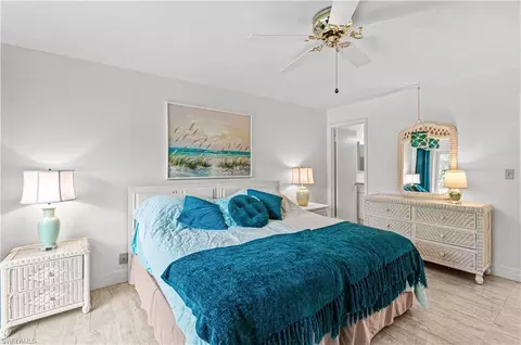 540 Broad Ave S #540, Naples, FL 34102 photo 9