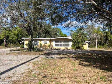 1175 Pine Ridge Rd, Naples, FL 34108