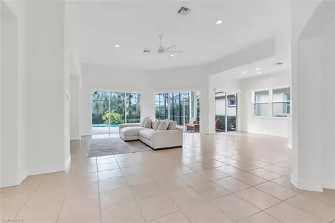 20156 Markward Crcs Crcs, Estero, FL 33928 photo 11