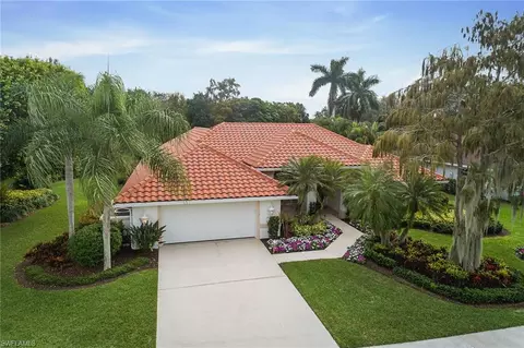 6926 Wellington Dr, Naples, FL 34109