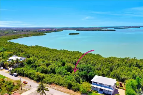 1959 Sheffield Ave, Marco Island, FL 34145