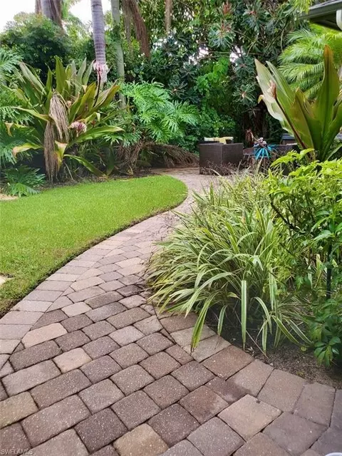 4458 Robin Ave, Naples, FL 34104 photo 32