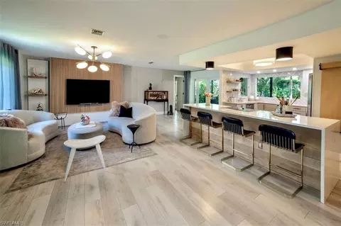 4458 Robin Ave, Naples, FL 34104 photo 4