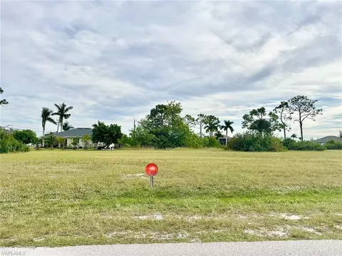 2373 NW 38th Pl, Cape Coral, FL 33993