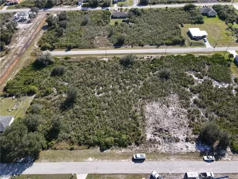 2609 W 70 St, Lehigh Acres, FL 33971