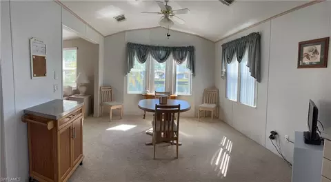 389 Leopard Ln #389, Naples, FL 34114 photo 9