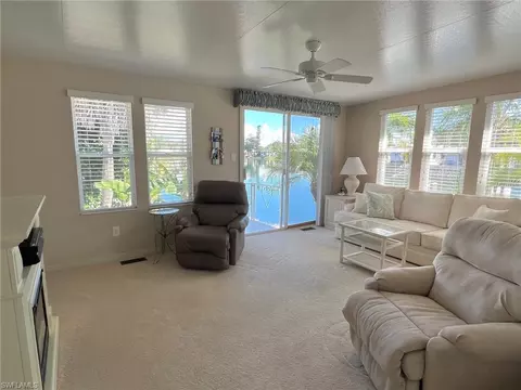 389 Leopard Ln #389, Naples, FL 34114 photo 7