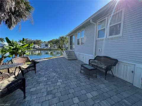 389 Leopard Ln #389, Naples, FL 34114 photo 3