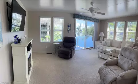 389 Leopard Ln #389, Naples, FL 34114 photo 10
