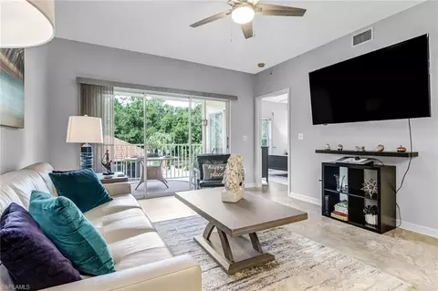 9175 Celeste Dr #2-202, Naples, FL 34113 photo 10