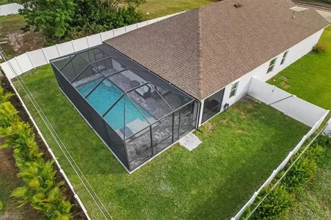 1435 SW 2nd St, Cape Coral, FL 33991