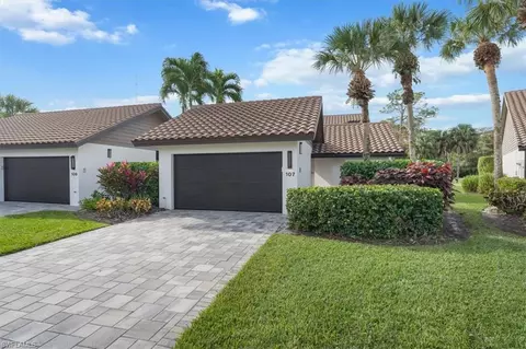 107 Cypress View Dr #C-71, Naples, FL 34113