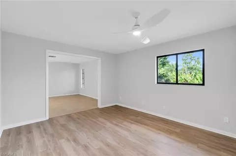433 Golfview Dr, Naples, FL 34110 photo 30