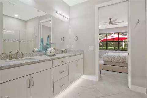 7682 Jacaranda Ln, Naples, FL 34114 photo 23