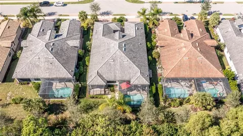 7682 Jacaranda Ln, Naples, FL 34114 photo 36